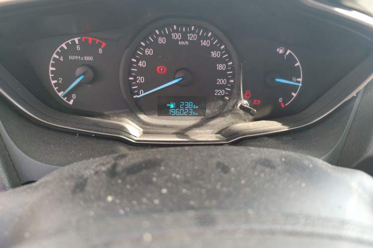 Used Ford Escort 2015 1.5L Manual Comfort Model
