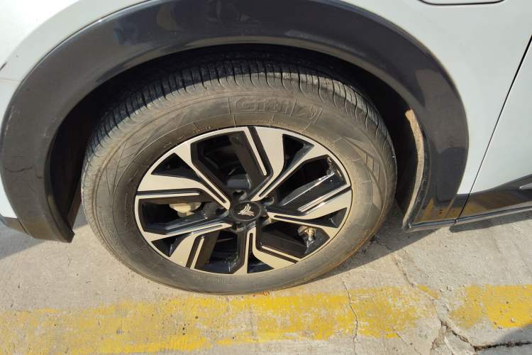 Used NETA U 2023 NETA U-Ⅱ Challenge Edition 400 U Show – Lithium Iron Phosphate