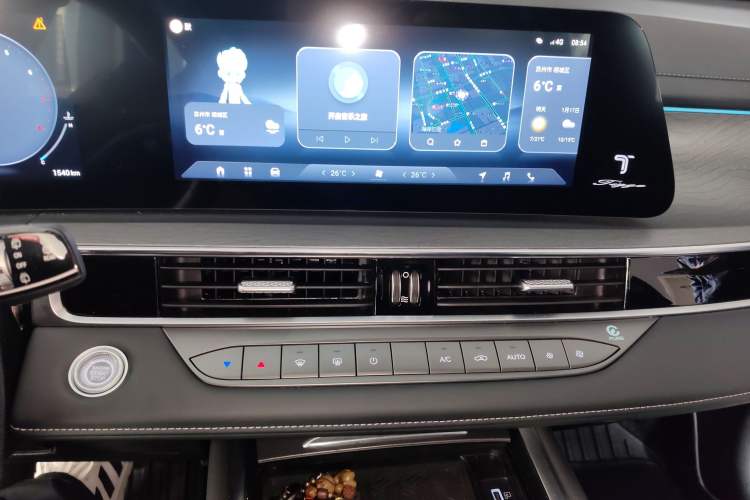 Used Chery Tiggo 8 PRO 2025 290T Two-Wheel-Drive Luxury Edition
