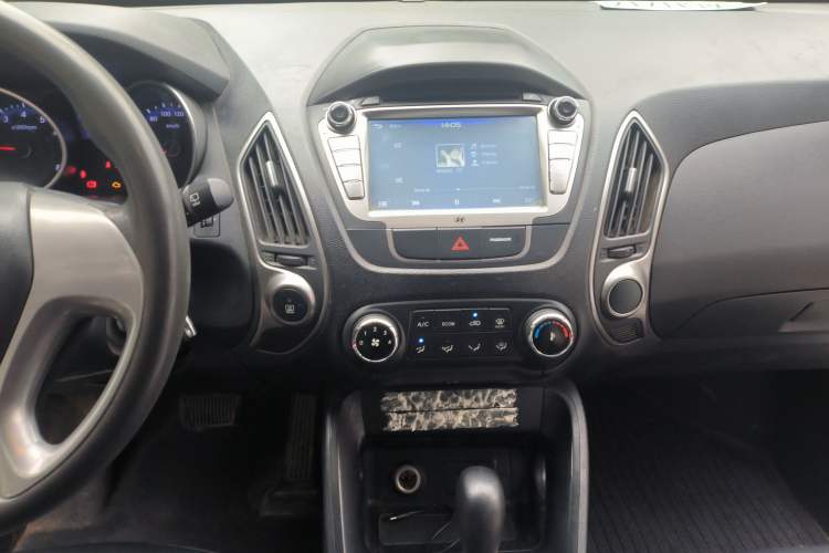 Used Hyundai ix35 2015 2.0L Automatic 2WD Comfort Edition China V Standard
