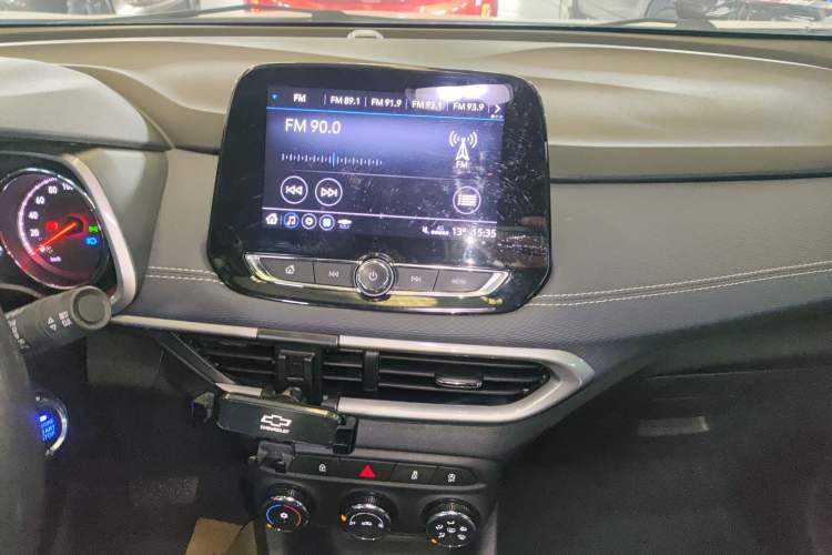 Used Chevrolet Trax 2021 325T Automatic Sport Edition China VI Standard
