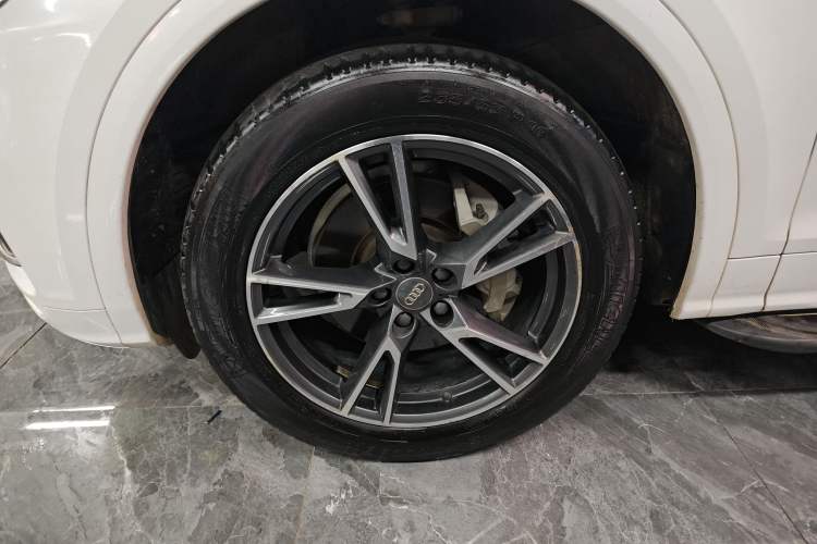 Used Audi Q5L 2018 45 TFSI Prestige Fashion Edition China V Emission Standard
