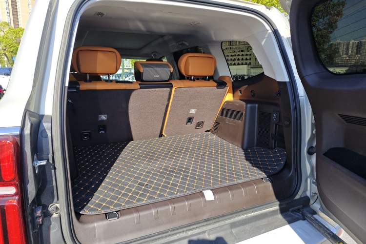 Used Tank 500 2023 3.0T Business Edition "Creation" Style 5 Seats