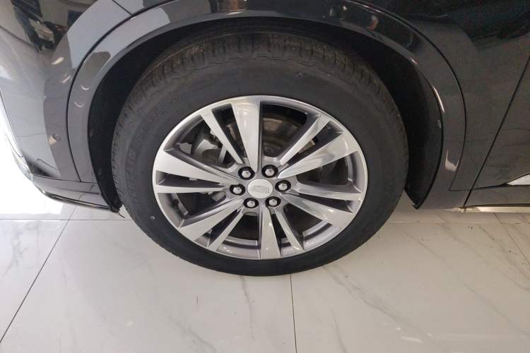 Used Cadillac XT6 2020 28T Six-Seater Luxury Version