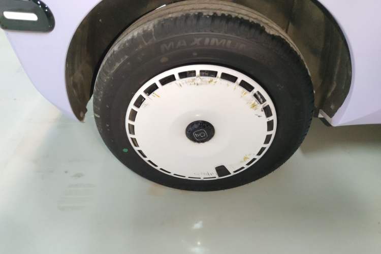 Used Chery QQ Ice Cream 2024 Edition Youth Version 205km Sundae