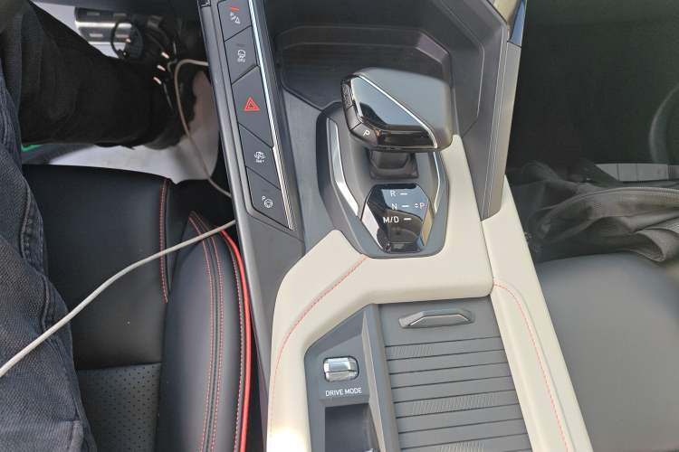 Used Lynk & Co 06 2020 1.5T YAO Halo
