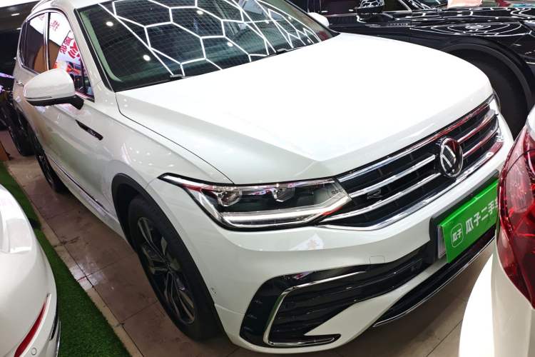 Used Volkswagen Tiguan L 2024 330TSI Automatic Two-Wheel Drive R-Line Enhanced Edition
