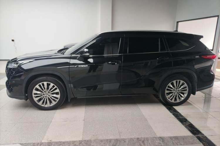 Used Toyota Highlander 2022 Dual-Engine 2.5L Four-Wheel Drive Supreme Edition 7-Seater