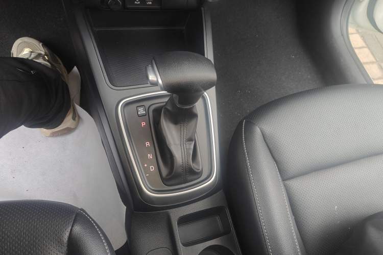 Used Kia K2 2017 Sedan 1.4L Automatic Transmission 15th Anniversary Special Edition GLS