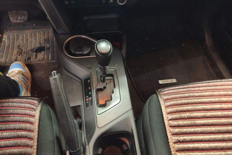 Used Toyota RAV4 2018 2.0L CVT Two-Wheel Drive Fashion X Edition
