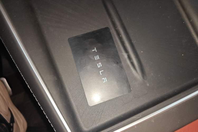 Used Tesla Model Y 2025 Rear-Wheel-Drive Version
