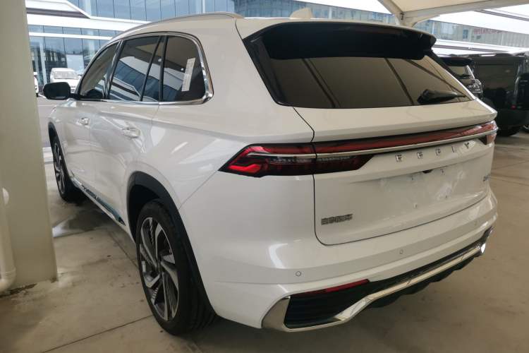 Used Geely Auto Monjaro L 2024 2.0TD High-Power Automatic Two-Wheel Drive Skyline Edition
