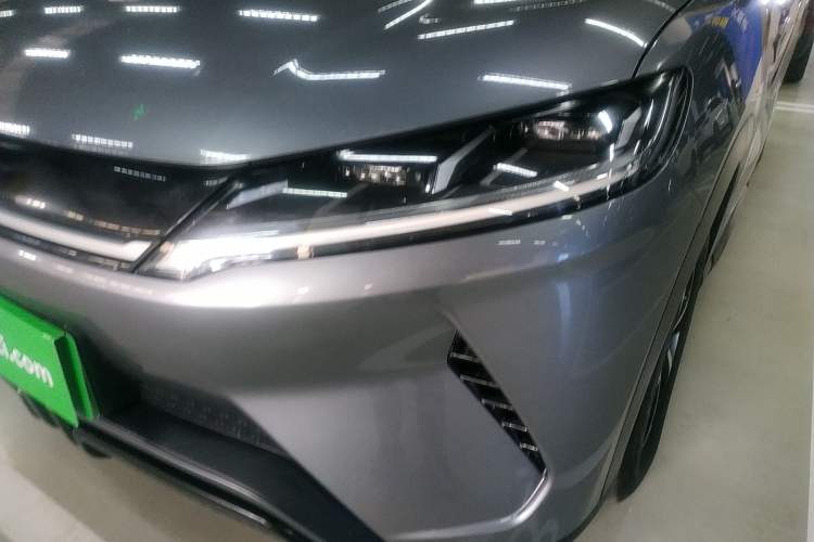 Used BYD Yuan UP 2024 401KM Leading Edition
