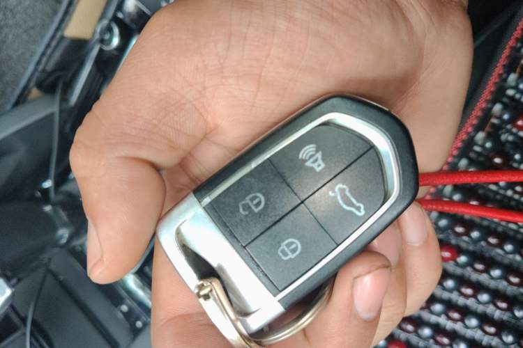 Used BORGWARD BX7 2016 28T Two-Wheel Drive Luxury Version 5 Seats
