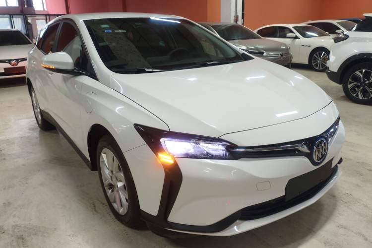 Used Buick Velite 6 2023 430km Range Commuter Version