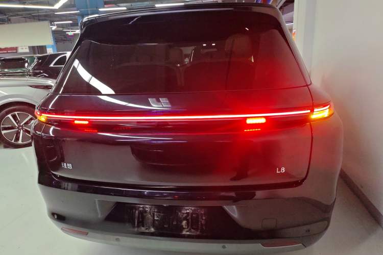 Used Li Auto L8 2023 Pro Model