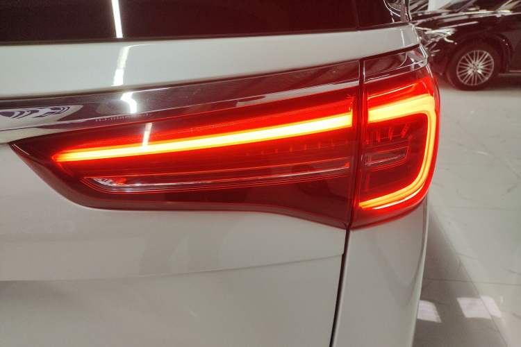 Used Buick GL8 2020 ES Land Cruiser 653T Comfort Edition
