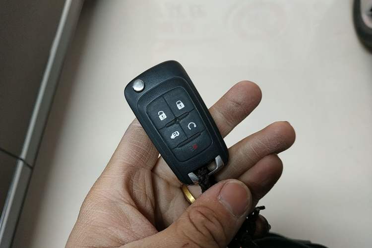 Used Buick GL8 2018 28T Luxury Model China VI Standard