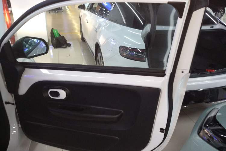 Used Roewe Clever 2021 302km Excellence Edition
