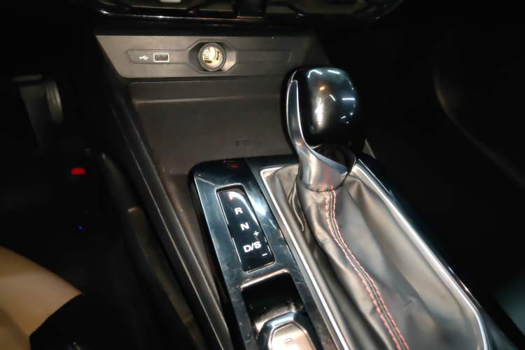 Used MG 5 2021 Revised Version 180 DVVT CVT Youth Luxury Edition