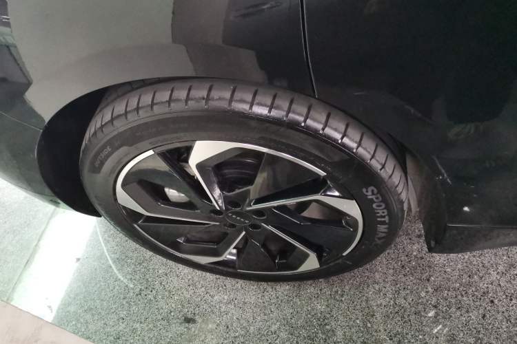 Used Zeekr 001 2022 Long-Range Dual-Motor WE Edition