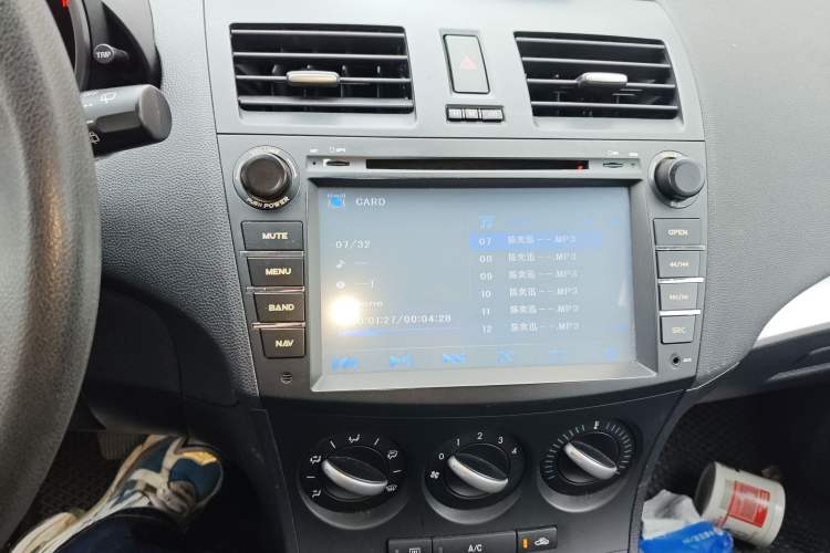 Used Mazda Mazda 3 2013 Hatchback 1.6L Automatic Elite Model
