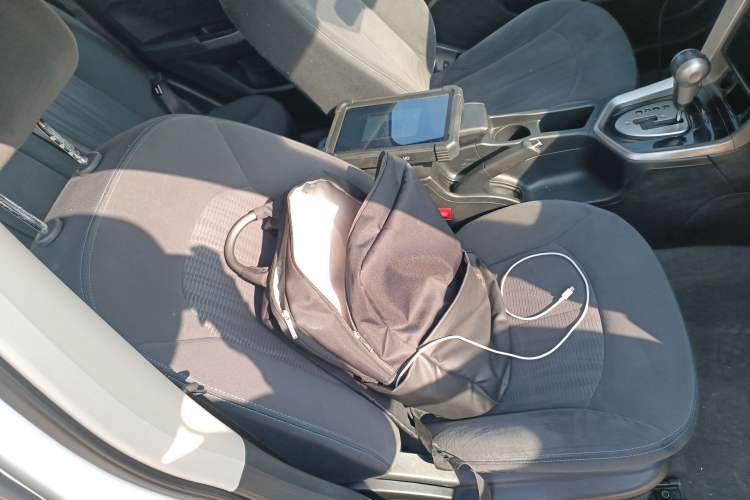 Used Venucia T70 2016 2.0L CVT Smart Edition
