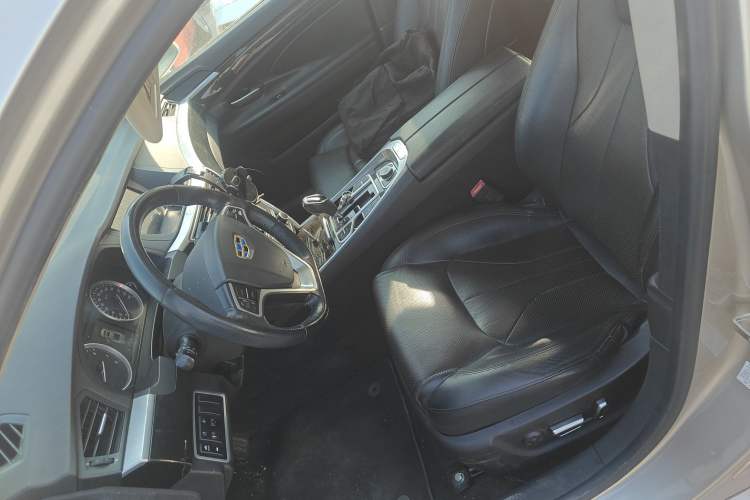 Used Geely Auto Emgrand GT 2015 2.4L Comfort Model
