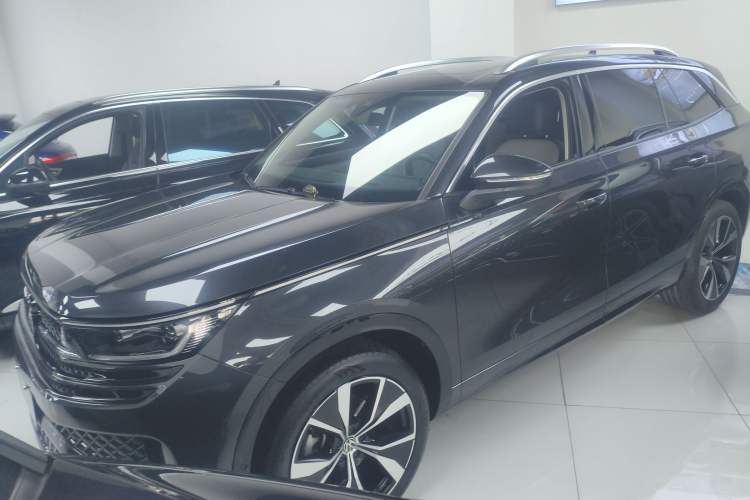 Used Volkswagen Tavendor 2023 380TSI All-Wheel Drive R-Line Journey Edition