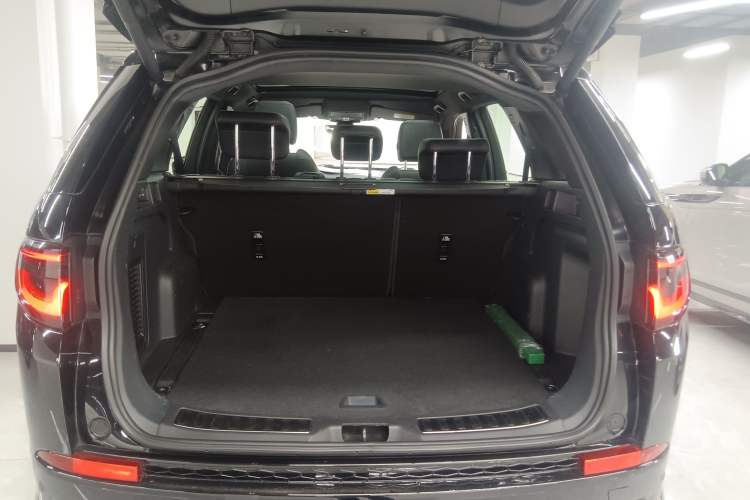 Used Land Rover Discovery Sport 2020 249 PS R-Dynamic Performance Edition
