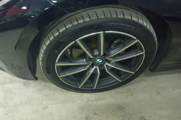 Used BMW 3 Series 2021 Restyled 325Li M Sport Package
