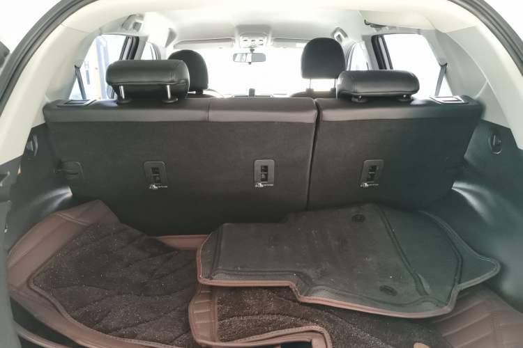 Used Haval H2 2017 Blue Label 1.5T Manual Two-Wheel Drive Elite Model