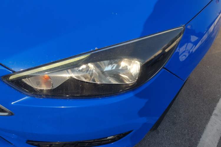 Used Ford Focus 2017 Hatchback EcoBoost 180 Automatic Sport Model
