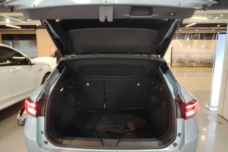 Used Volkswagen ID.4 X 2021 Pro Smart Long-Range Edition
