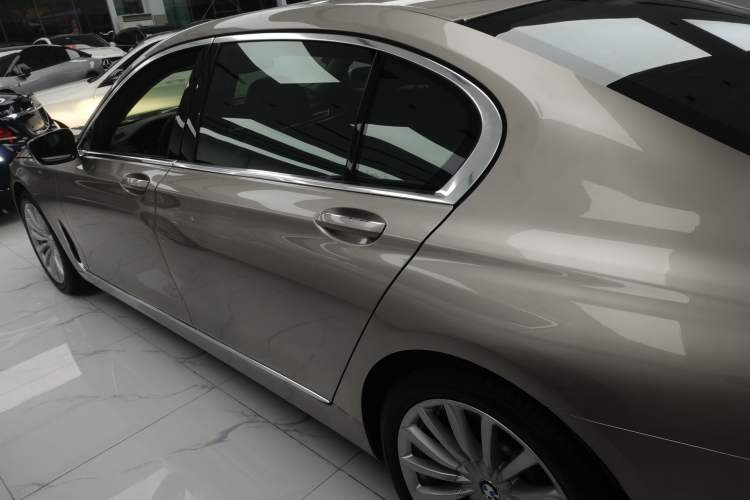 Used BMW 7 Series 2019 730Li Luxury Package
