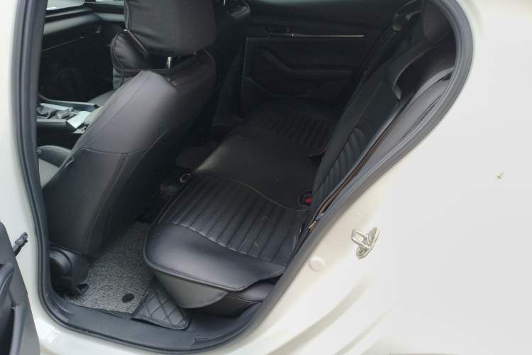 Used Mazda Mazda 3 Axela 2023 2.0L Automatic ZhiXuan Edition
