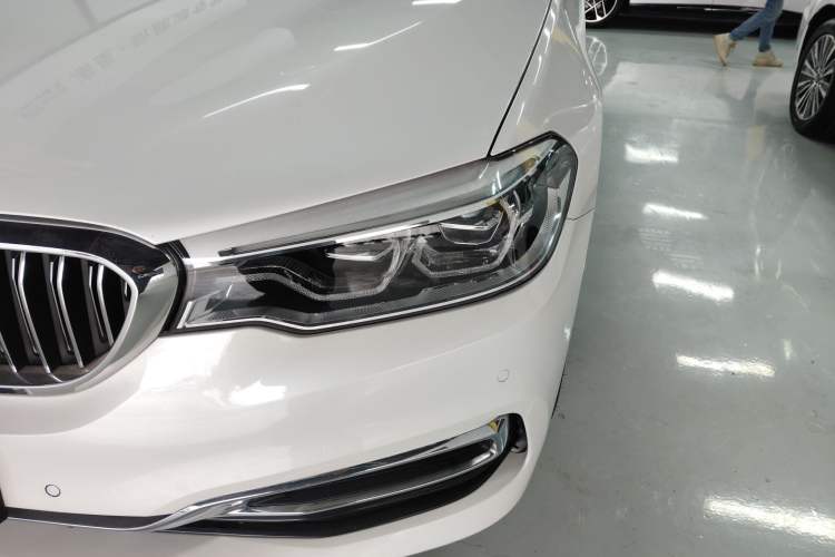 Used BMW 5 Series New Energy 2020 Mileage Upgrade Version 530Le Luxury Package
