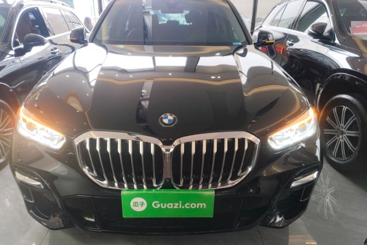 Used BMW X5 2022 Restyled xDrive 30Li Luxury Version M Sport Package
