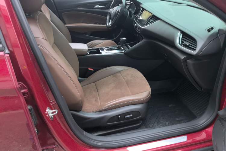 Used Buick Regal 2017 20T Luxury Model