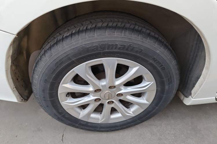 Used GAC Trumpchi GA3S Vision 2014 1.6L Manual Elite Edition