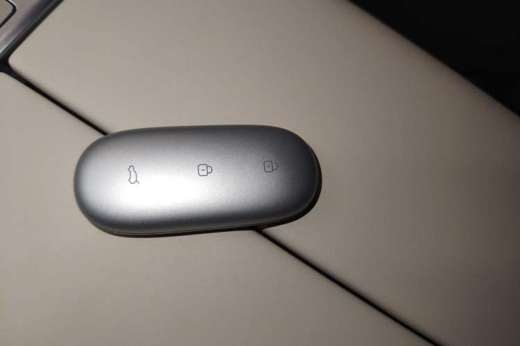 Used Li Auto L7 2023 Pro Model
