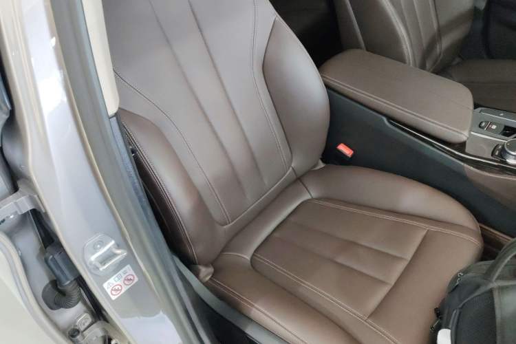 Used BMW 5 Series 2020 525Li Luxury Package