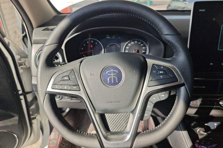 Used BYD Song 2019 1.5TI Automatic Smart Connect Dynamic Model
