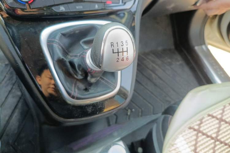 Used Haval H6 2014 Sport Edition 2.0T Diesel Manual 4x4 Elite Model
