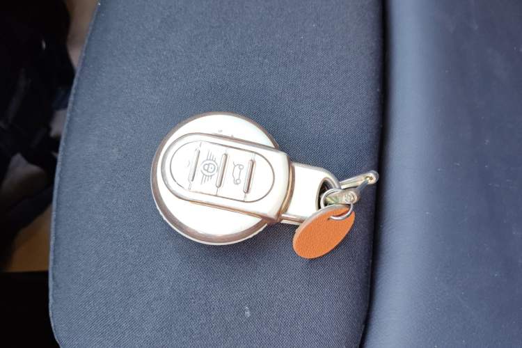 Used  MINI 2016 1.5T COOPER Five-Door Edition
