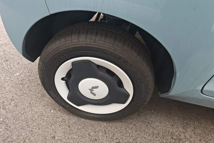 Used Wuling Hongguang MINIEV 2021 Macaron Premium Model – Lithium-NMC