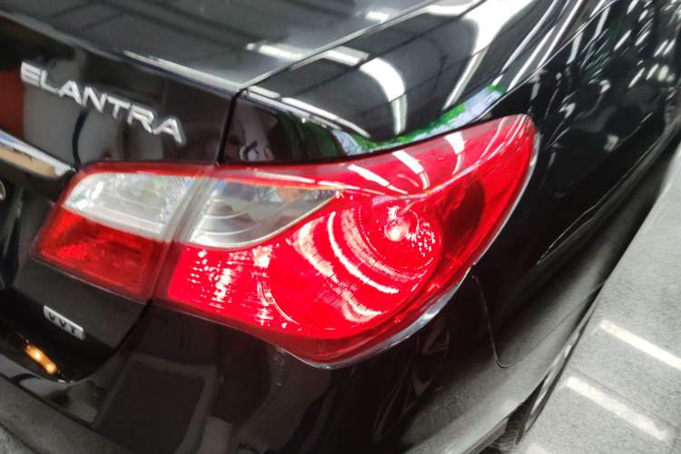 Used Hyundai Celesta 2015 1.6L Automatic Comfort Model
