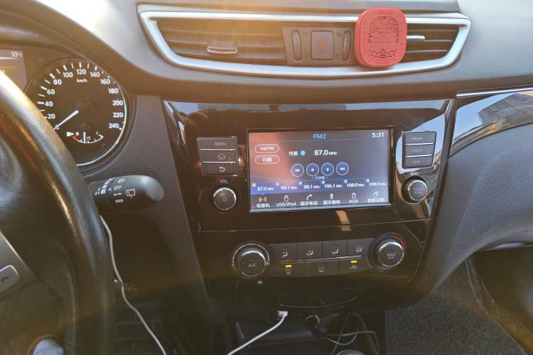 Used Nissan Qashqai 2017 2.0L CVT Smart Enjoyment Version China V Standard