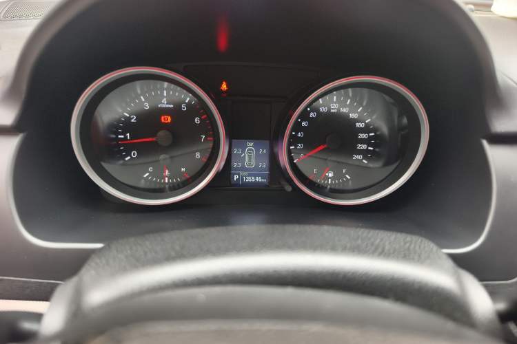 Used Haval H6 2015 Sport Edition 1.5T Automatic Two-Wheel Drive Luxury Model
