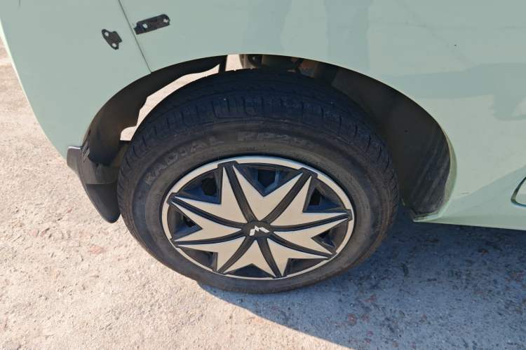 Used Wuling Hongguang MINIEV 2021 Macaron Fashion Model Lithium Iron Phosphate
